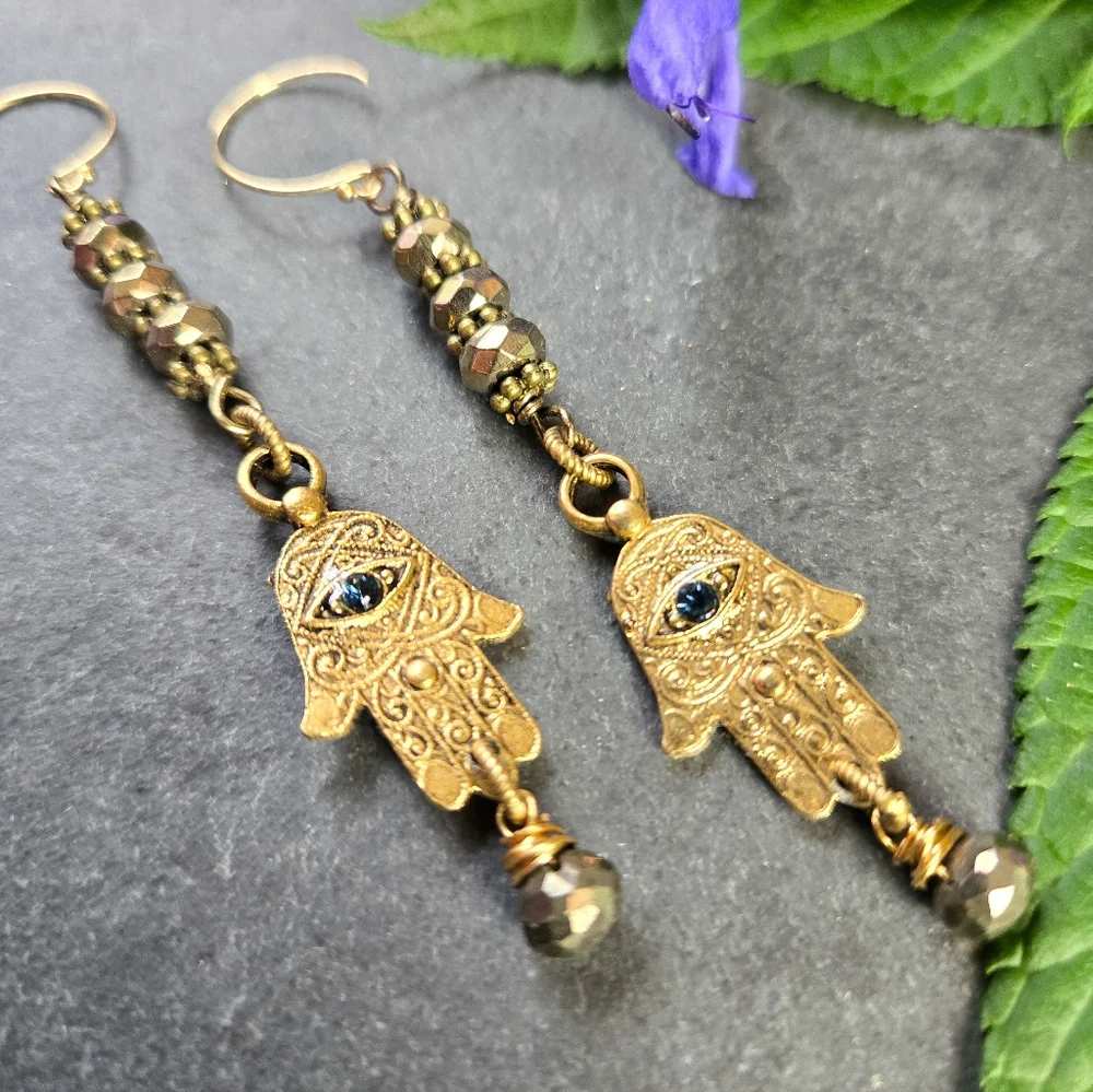 NWT Trollbinde Hamsa Dangle Earrings